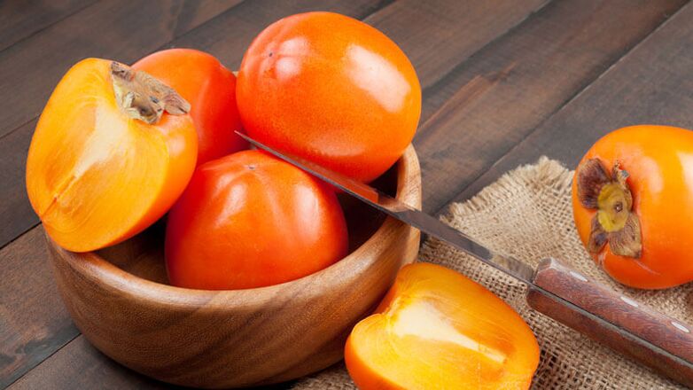 Persimmon is a healthy fruit, in moderation is acceptable for diabetes mellitus